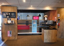ibis Laval Le Relais d'Armor
