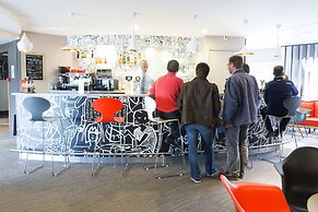 ibis Laval Le Relais d'Armor