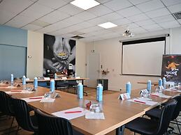 ibis Laval Le Relais d'Armor