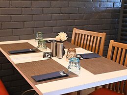 ibis Laval Le Relais d'Armor