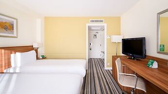 Holiday Inn Taunton by IHG