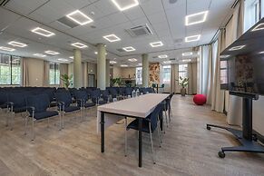 Leonardo Hotel Breda City Center