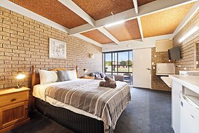 Baronga Motor Inn