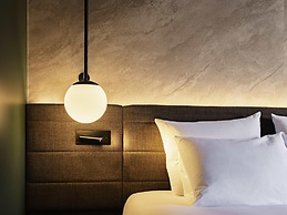 Novotel Paris Suresnes Longchamp