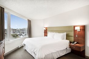 Victoria Regent Waterfront Hotel & Suites