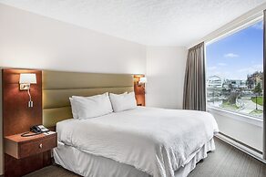Victoria Regent Waterfront Hotel & Suites