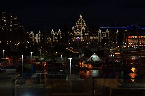 Victoria Regent Waterfront Hotel & Suites