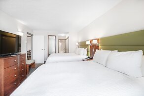 Victoria Regent Waterfront Hotel & Suites