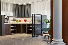 Holiday Inn Leicester by IHG