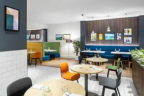 Holiday Inn Leicester by IHG