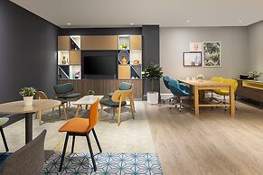 Holiday Inn Leicester by IHG