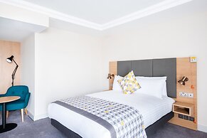 Holiday Inn Leicester by IHG