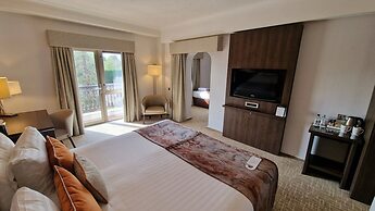 The Coppid Beech Hotel
