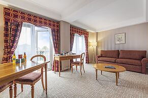 The Coppid Beech Hotel