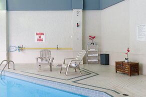 Travelodge by Wyndham Ottawa East