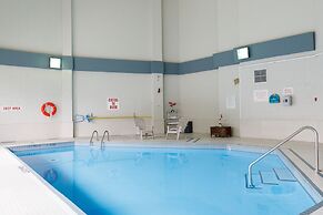 Travelodge by Wyndham Ottawa East