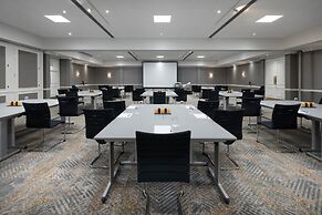 Delta Hotels by Marriott Heathrow Windsor