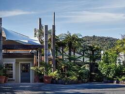 Solitaire Lodge
