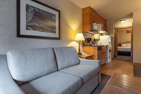 Hidden Ridge Resort