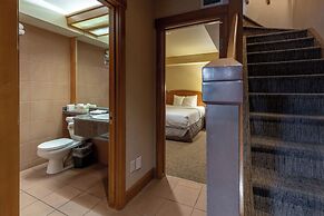 Hidden Ridge Resort