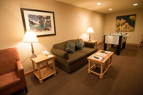 Hidden Ridge Resort