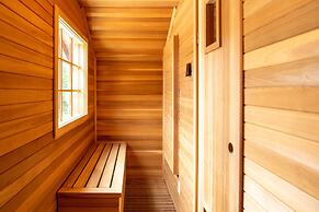Hidden Ridge Resort