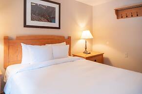 Hidden Ridge Resort