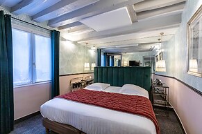 Dauphine Saint Germain Hotel
