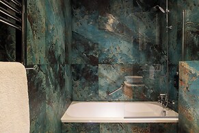 Dauphine Saint Germain Hotel