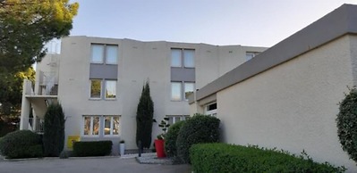 ibis Arles
