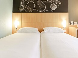 ibis Roscoff bord de mer