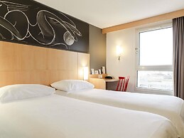 ibis Roscoff bord de mer