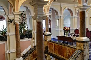 Royal Victoria Hotel