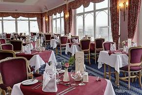 Royal Victoria Hotel
