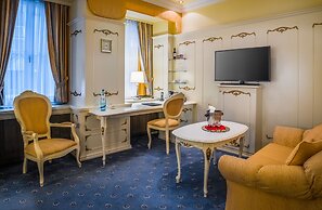 Schlosshotel Römischer Kaiser