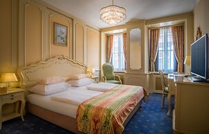 Schlosshotel Römischer Kaiser