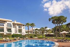Pine Cliffs Hotel, a Luxury Collection Resort, Algarve