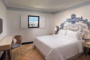 Pine Cliffs Hotel, a Luxury Collection Resort, Algarve