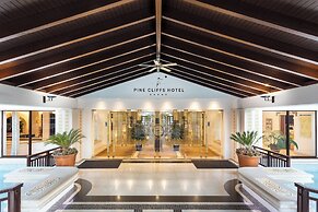 Pine Cliffs Hotel, a Luxury Collection Resort, Algarve