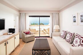 Pine Cliffs Hotel, a Luxury Collection Resort, Algarve