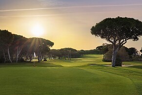 Pine Cliffs Hotel, a Luxury Collection Resort, Algarve