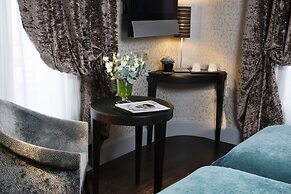 Hotel Ares Eiffel