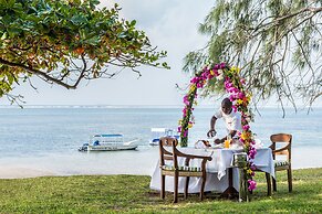 Serena Beach Resort and Spa