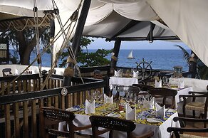 Serena Beach Resort and Spa