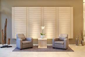 Ambassador Hotel & Spa