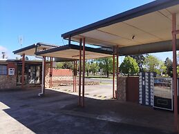 Avenue Motel