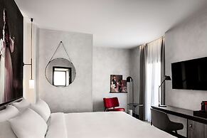 Radisson RED Madrid