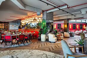 Radisson RED Madrid