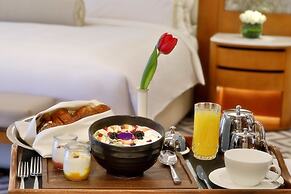 Al Bustan Palace, a Ritz-Carlton Hotel