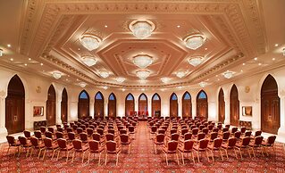 Al Bustan Palace, a Ritz-Carlton Hotel